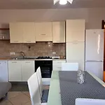 Dalia House - Key To *