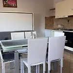 Dalia House - Key To