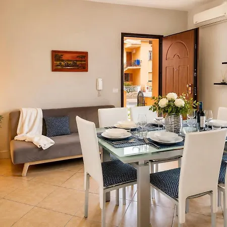 Dalia House - Key To *